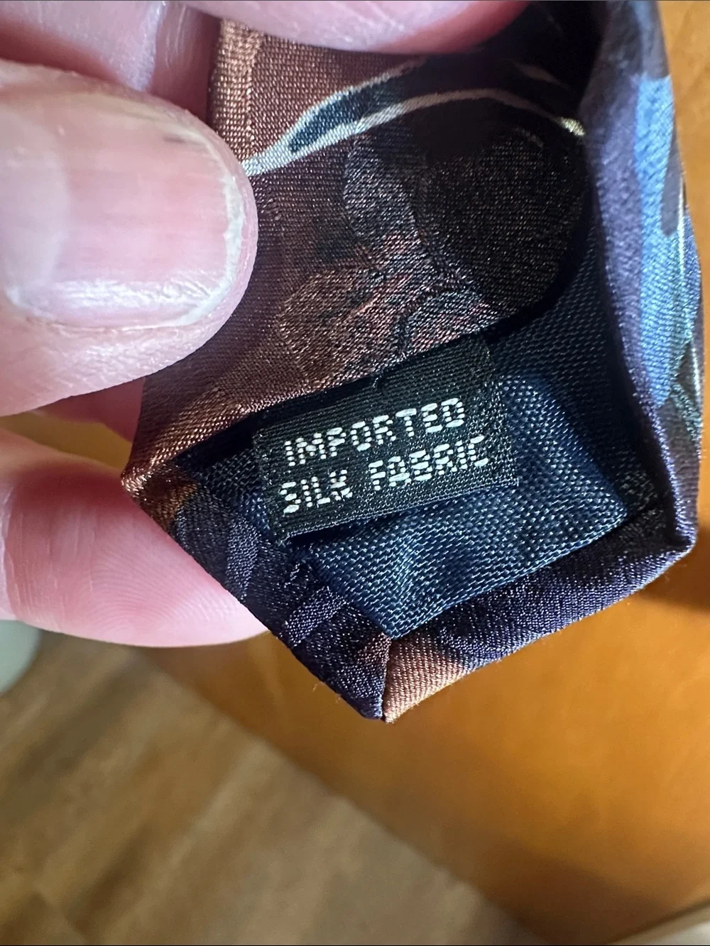 Alexander Lloyd tie